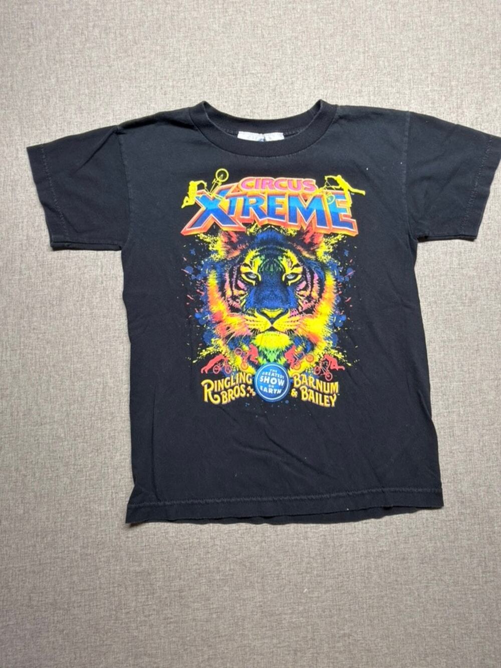 Vintage Ringling Bros Barnum & Bailey Circus Xtreme Tiger Black T-Shirt Youth M